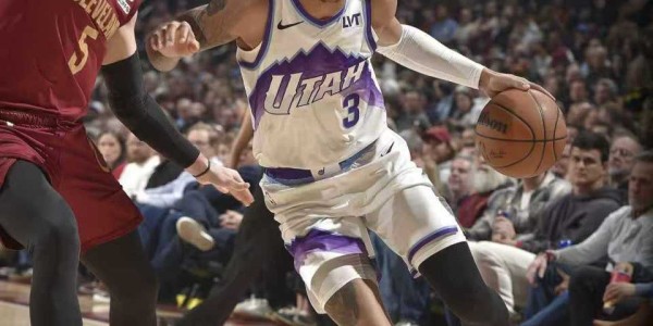 APP下载-骑士单节轰40-20仍爆冷输爵士 乔治32+9本季10次30+比肩米切尔