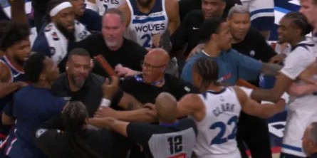 快船、森林狼球员为争夺篮球发生冲突，伦纳德：看，打架了