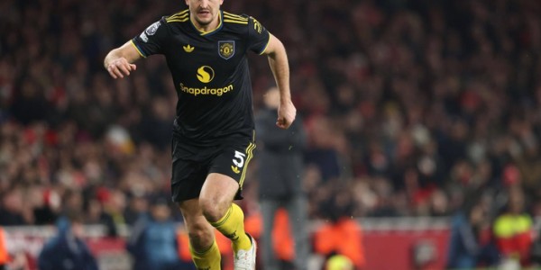 开云体育-曼联计划有变，力争英超前三！卡里克两战封神，名宿钦点转正！|阿森纳|曼城|阿斯顿维拉|球队|比赛_新浪体育_新浪新闻