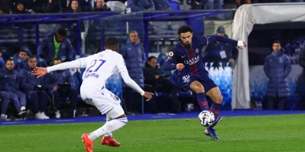 巴尔科拉制胜，PSG客场击败欧塞尔