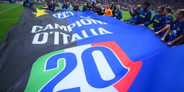 APP下载-国米是冠军！将士们辛苦了，庆祝派对开始！