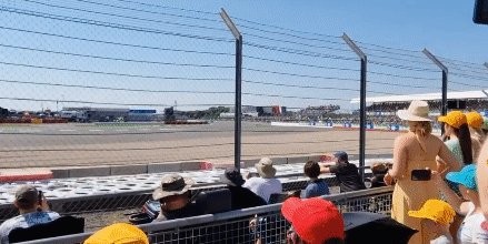 APP下载-【夜读】维斯塔潘承受51G的撞击，想想都疼啊！