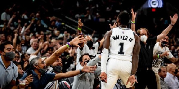 Kaiyun sports-【现场】球迷归来注入能量 年轻马刺延续揭幕战佳绩