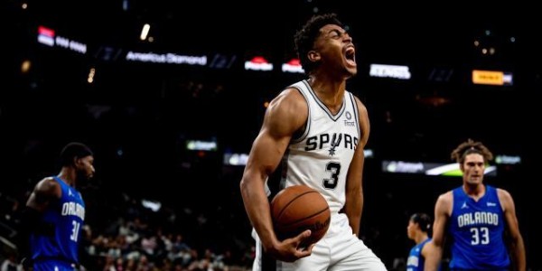 Kaiyun sports-【现场】球迷归来注入能量 年轻马刺延续揭幕战佳绩