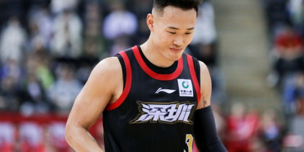 开云娱乐-CBA官方：贺希宁首次当选常规赛MVP+入选一阵 成深圳队史首人