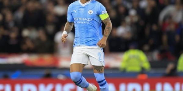 开云娱乐-【早报】纵然鏖战，老兵不死！德约再献逆转