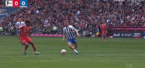 1682863108769097485.gif 拜仁26.gif